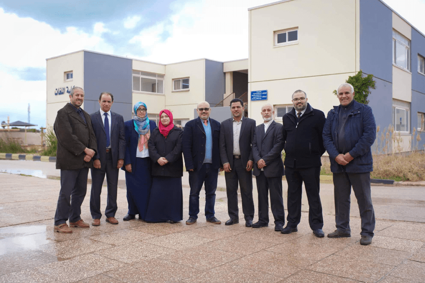 مجلس كلية اللغات جامعة بنغازي