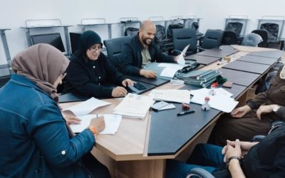 كلية اللغات تحتفي بطلابها في حفل تخرجهم وتكريم الأوائل