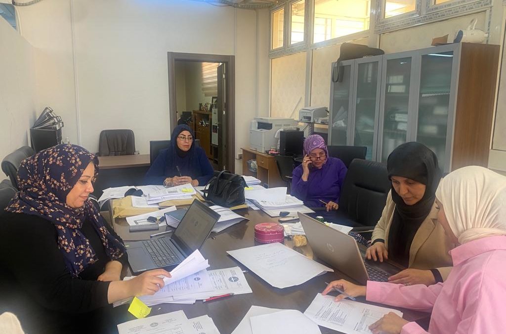 فريق الجودة بكلية اللغات يعقد اجتماعه