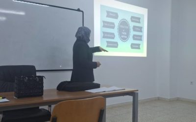 كلية اللغات بجامعة بنغازي تنظم جلسة حوارية حول كتابة رسائل الماجستير