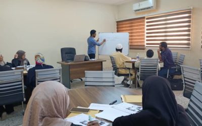 كلية اللغات بجامعة بنغازي تطلق دورة إنجليزية مجانية لموظفي جمعية الكفيف