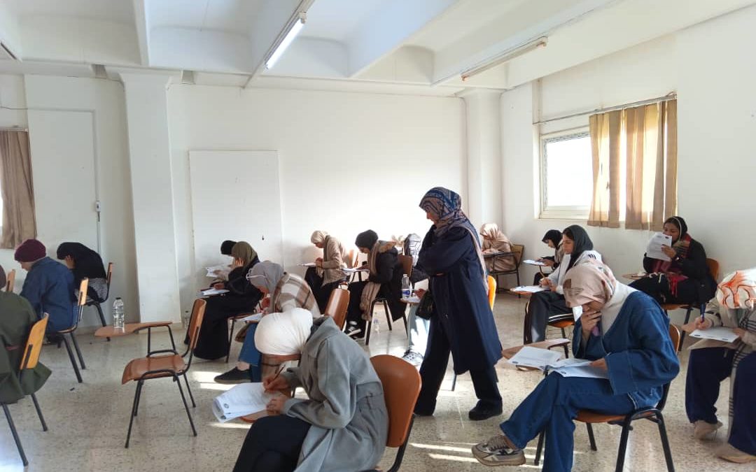 مكتب التفتيش والمتابعة يعزّز الانضباط الأكاديمي ويضمن انتظام العملية الامتحانية بالجامعة