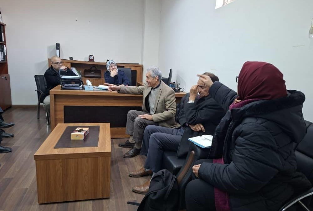 كلية اللغات تعقد اجتماعها الأول لتطوير برامج الدراسات العليا وتعزيز معايير الجودة