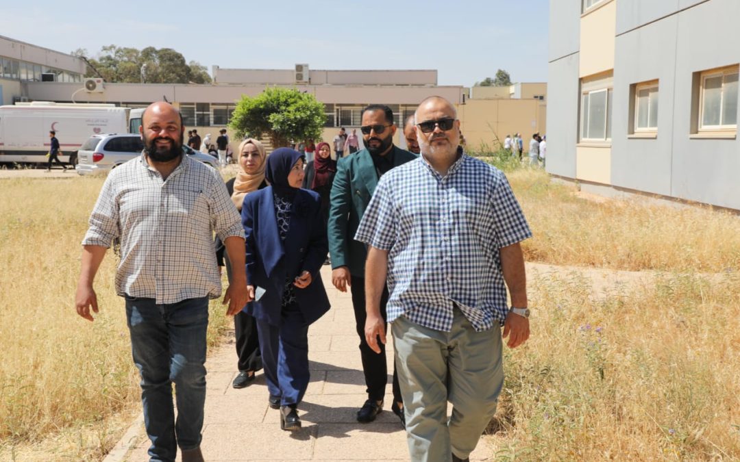 كلية اللغات تشهد مراسم تدشين المنظومة الإلكترونية المتكاملة للدراسة والامتحانات